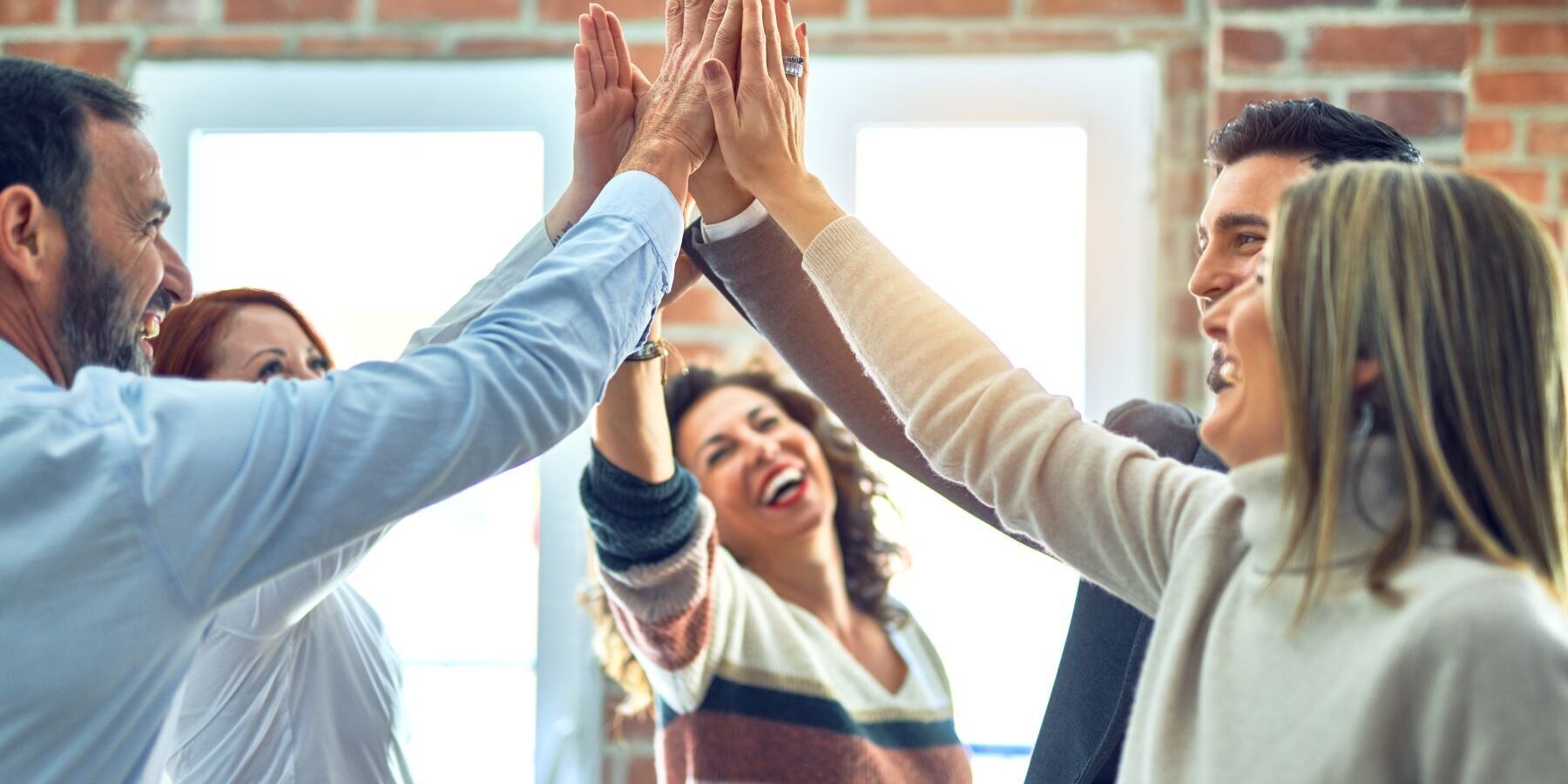 Seminaranbieter mit vollumfänglich digitalem Bildungsmanagement. Auditor bestätigt einzigartiges Qualitätsmanagement-System nach DIN EN ISO 9001:2015